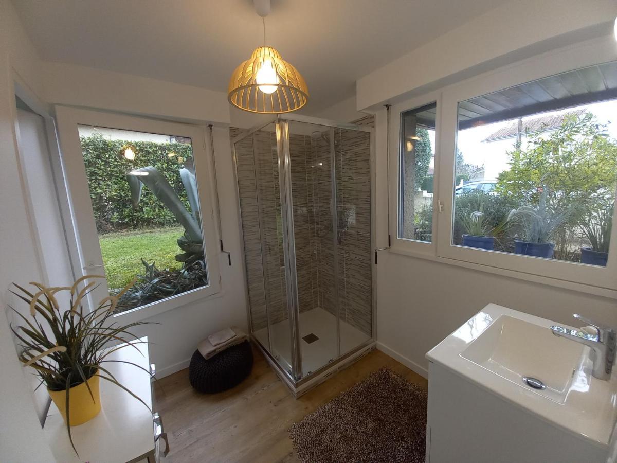 Ferienwohnung Chez Olivier Pau Exterior foto